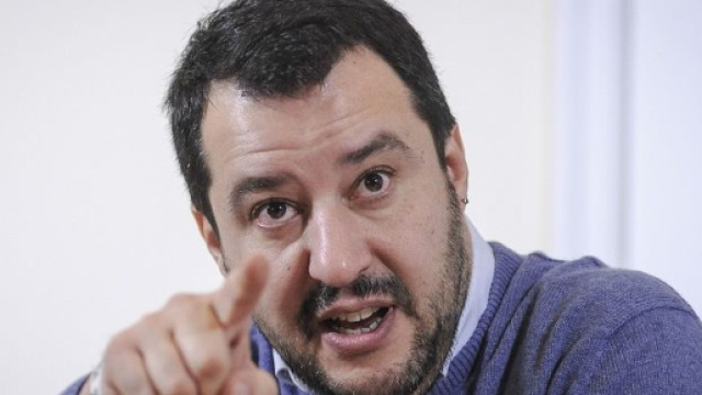 Matteo Salvini &egrave; soddisfatto: oggi si discutono in CDM i decreti su sicurezza e immigrazione.
