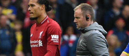 Van Dijk injury 'not too serious' according to manager Jurgen Klopp (Image via sportingnews/Twitter)