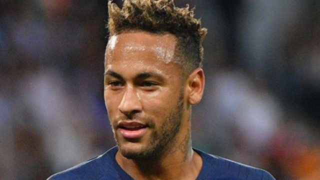 Neymar ne mouille pas assez le maillot selon Christophe Dugarry