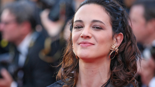 Asia Argento Denies Sexual Assault, Says Anthony Bourdain Paid ... - indiewire.com