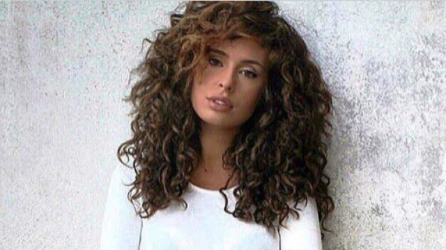 Gossip, Sara Affi Fella mollata dall'agenzia e dagli sponsor.