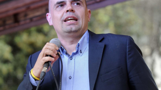 Massimo Baroni (Movimento 5 Stelle), 'Il reddito di cittadinanza pu&ograve; stimolare il sesso'