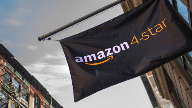 Il negozio Amazon 4-Star apre a New York