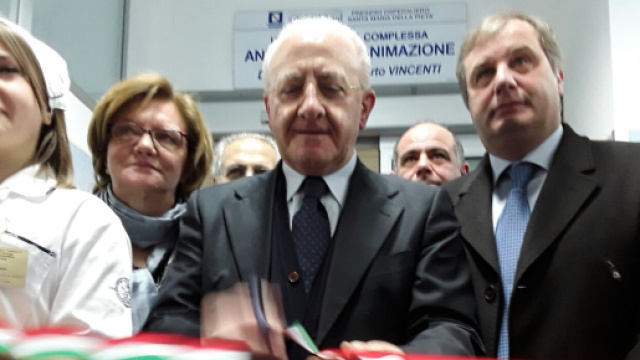 De Luca inagurazione ospedale di Nola