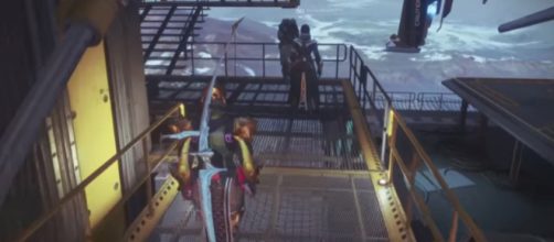 Xur's back in the Tower. [Image source: xHOUNDISHx/PlayStation]