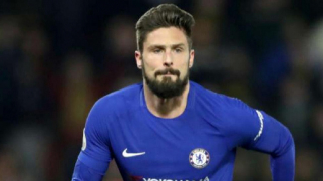 Olivier Giroud doit encore passer un an &agrave; Chelsea, mais n'exclut pas un transfert &agrave; l'OM