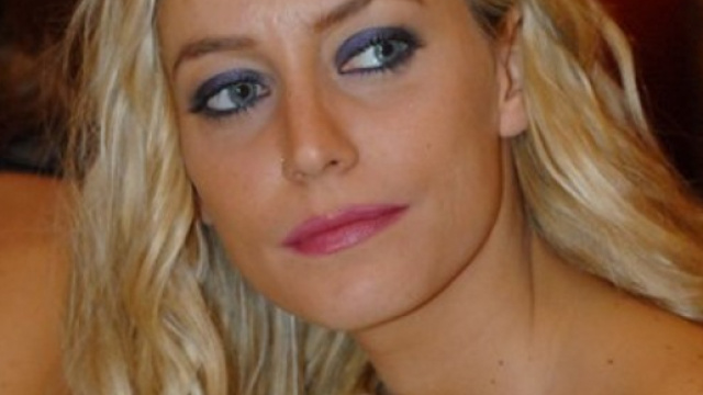 Domenica Live, litigio animato tra Karina Cascella e Lorenzo Crespi