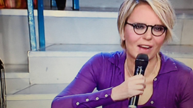 Maria De Filippi offesa a Domenica Live