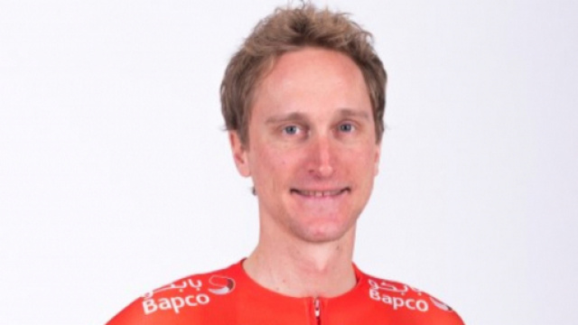 Enrico Gasparotto in maglia Team Bahrain Merida