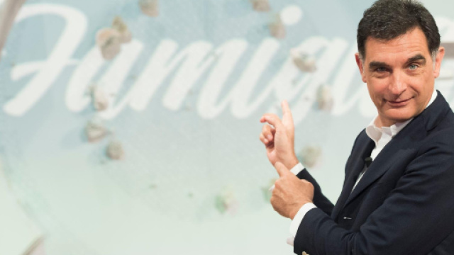 Timperi d&agrave; della raccomandata alla collega