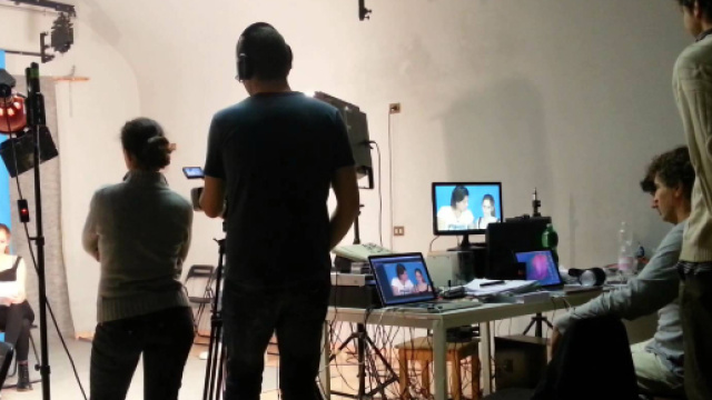 Provini per uno spot pubblicitario a Milano e per un film in Calabria.
