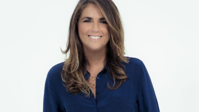 C'est que de la t&eacute;l&eacute; ! : Val&eacute;rie B&eacute;na&iuml;m remplace Julien Courbet sur C8 - lefigaro.fr