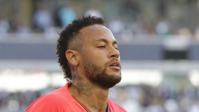 Neymar sur le terrain. credit: Instagram/Neymarjr