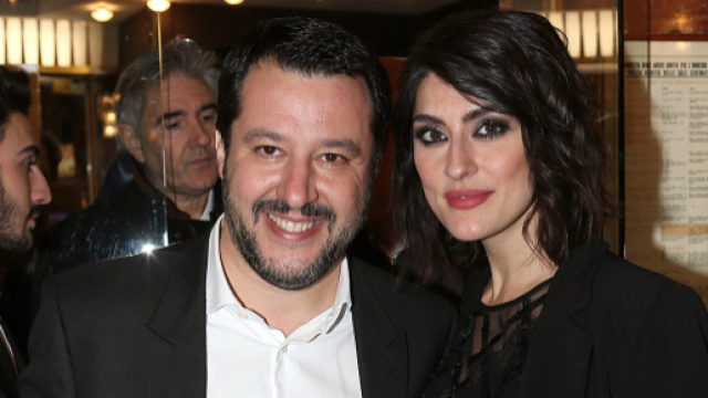 Matteo Salvini insieme alla fidanzata, la conduttrice televisiva Elisa Isoardi