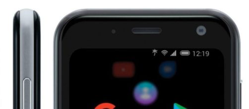 TCL revivir&iacute;a la marca Palm con un peque&ntilde;o tel&eacute;fono inteligente