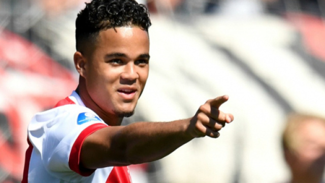 Justin Kluivert aurait souhait&eacute; faire ses d&eacute;buts &agrave; l'AS Rome aux c&ocirc;t&eacute;s de Kevin Strootman