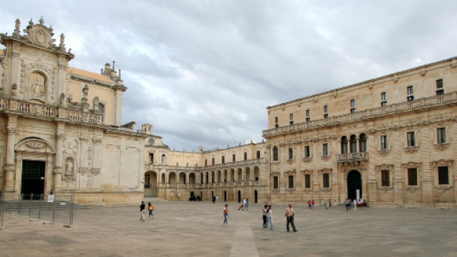 Lecce: arrestate 9 persone per corruzione