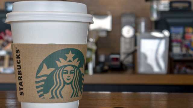 Starbucks arriva in Italia - Aperto il primo punto vendita a Milano