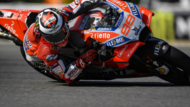 MotoGP, Lorenzo in pole a Misano