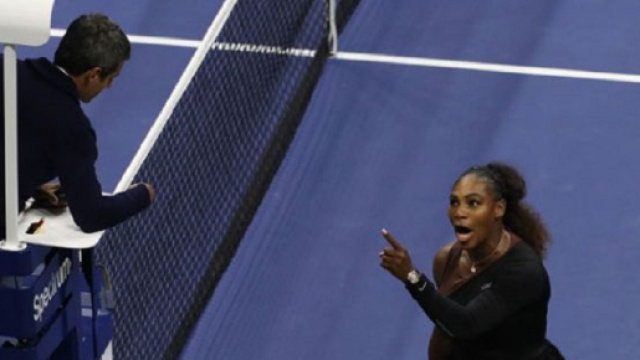 Finale femminile Us Open 2018, Serena offende l'arbitro