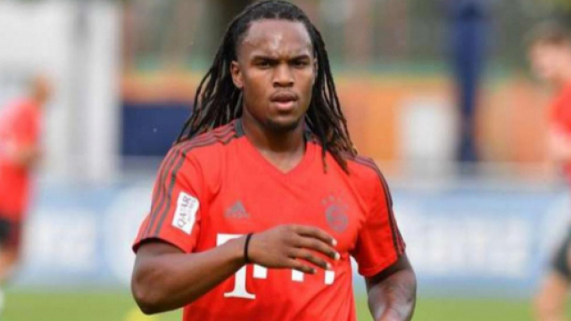 Renato Sanches a fait l'objet d'un accord &agrave; hauteur de vingt millions d'euros, mais le PSG s'est retir&eacute; des n&eacute;gociations.