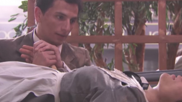 Spoiler, Una Vita: Antonito rivela il suo amore a Lolita dopo averla salvata dal terremoto