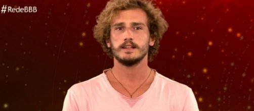 Alan &eacute; acusado de racismo (Reprodu&ccedil;&atilde;o Gshow)