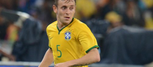 Rafinha seria um refor&ccedil;o de peso (Reprodu&ccedil;&atilde;o CBF)