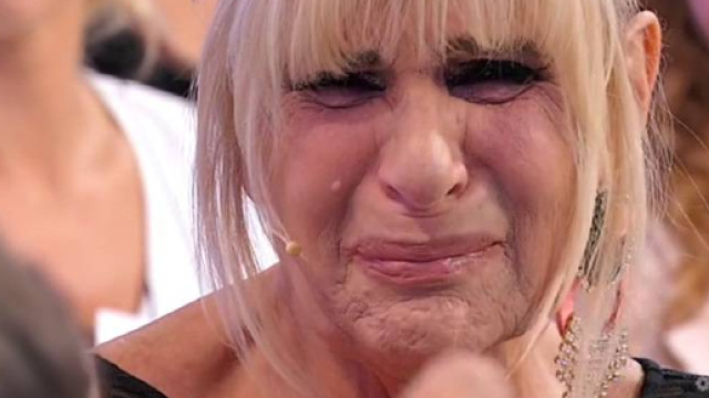 Gemma Galgani romantica su Instagram: potrebbe esserci un ritorno di fiamma con Rocco.