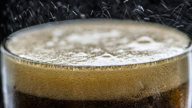 Sprite e sciroppo per la tosse, l'ultima frontiera dello sballo: gli effetti sono devastanti