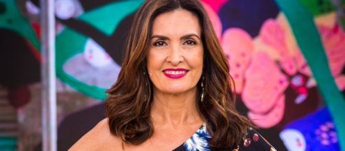 F&aacute;tima apareceu em clique fazendo exerc&iacute;cios f&iacute;sicos. (Foto Reprodu&ccedil;&atilde;o)