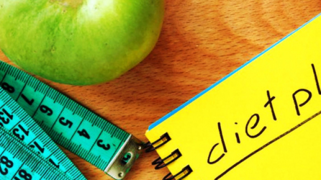 Dieta ipocalorica normoproteica bilanciata per dimagrire.