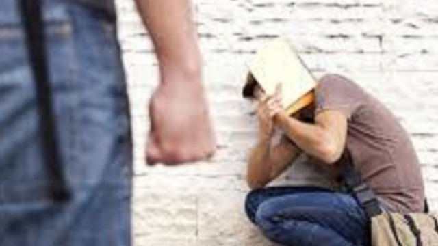Roma, bullo 15enne perseguita per mesi un compagno di scuola: arrestato | ultimatv.it