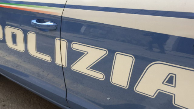 Brindisi, rapina e colpi di pistola al centro commerciale 'Le Colonne'
