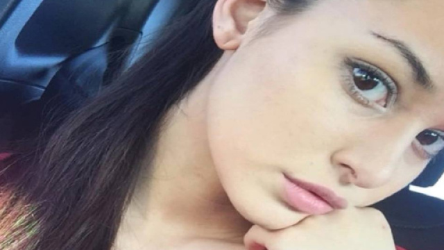 La leucemia sconfigge Kathy a soli vent&rsquo;anni: morta tra le braccia dei suoi cari - Fanpage.it