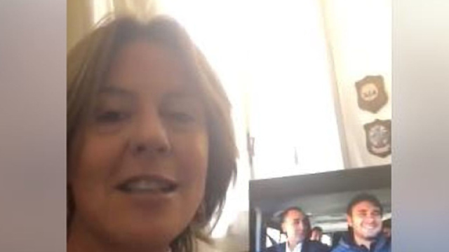 Lorenzin attacca Di Maio e di Battista con l'ironia