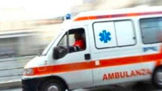 Senza lavoro, si lancia dal balcone: inutili domande e concorsi - Il Mattino