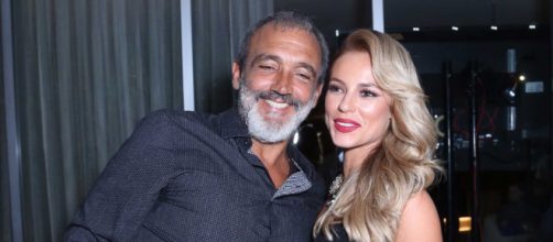 Rela&ccedil;&atilde;o entre Papinha e atriz chega ao fim. Fonte: Extra