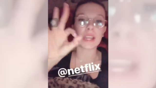 L'attrice Millie Bobby Brown ha difeso il protagonista di You