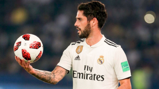Mercato Real Madrid : le PSG tiendrait la corde pour Isco