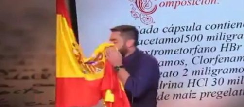 Dani Mateo tuvo que ir a los tribunales por sonarse con la bandera de Espa&ntilde;a ... - blogspot.com