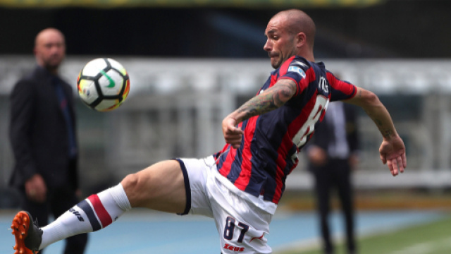 Il difensore del Crotone, Bruno Martella