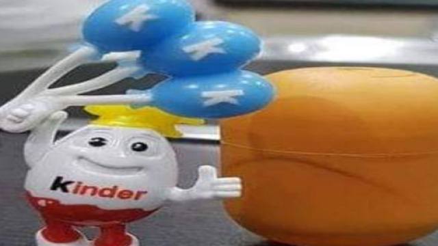 Ovetto Kinder: bufera per la sorpresa 'razzista'.