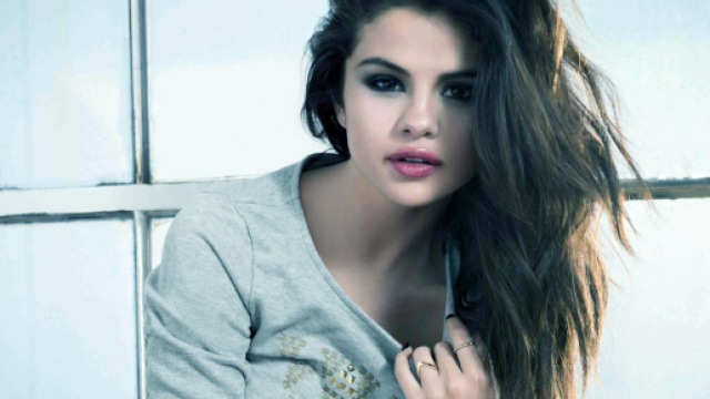 Selena Gomez serait d&eacute;sormais en couple