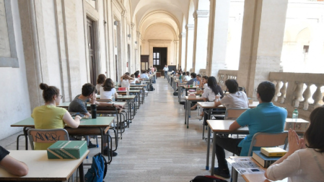 Maturit&agrave; 2019: la seconda prova diventa multidisciplinare, studenti in ansia.