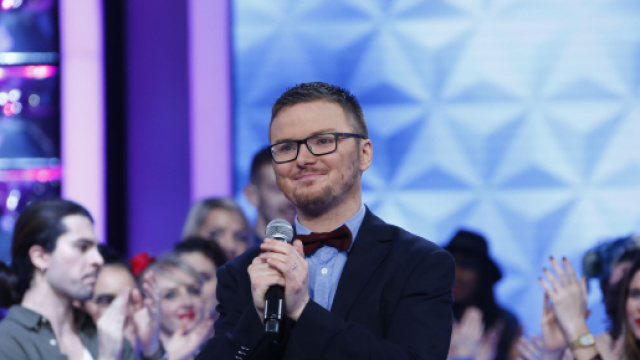 N'oubliez pas les paroles : Renaud &eacute;limin&eacute; par erreur ? La ... - telestar.fr