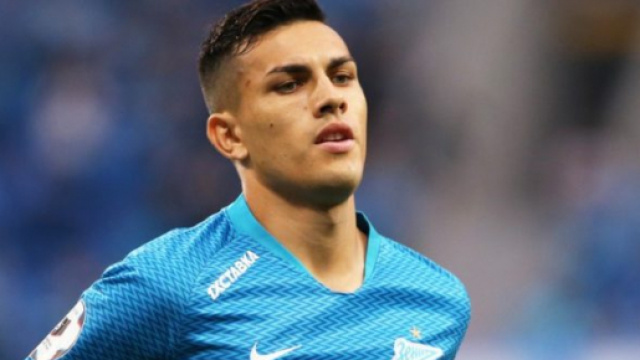 Le PSG acc&eacute;l&egrave;re pour Leandro Paredes