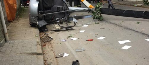 Aeronave caiu na rua. (Cr&eacute;dito: arquivo pessoal).