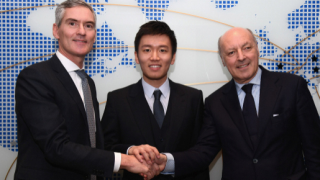 L'Inter potrebbe cedere Miranda.