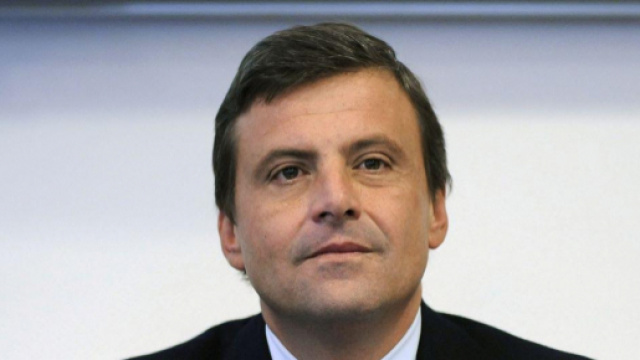 Carlo Calenda si schiera con George Soros e fa infuriare Diego Fusaro